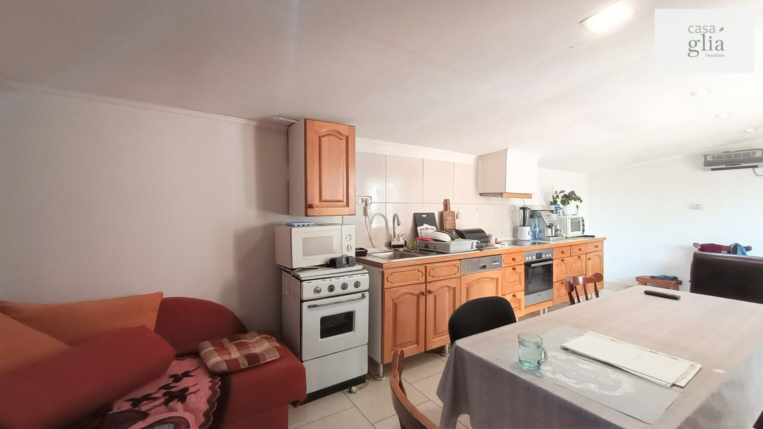 micsa-casa-proprietate-la-tara (33)