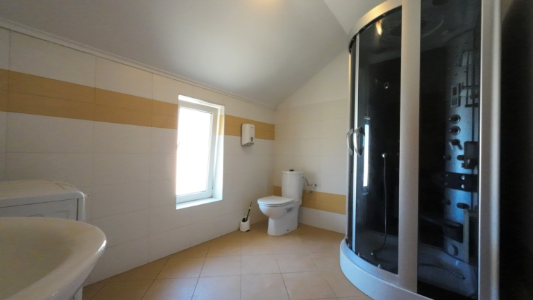 casa-stomat-dragani (12)