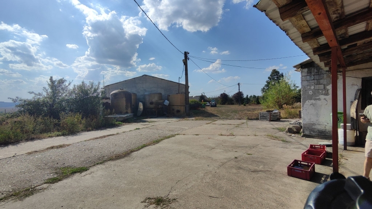 farm-orchard-livada-lpva108ha (16)