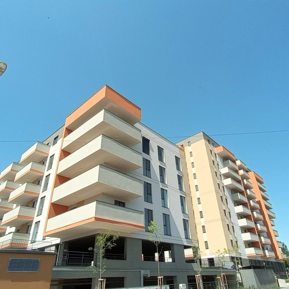 apt-109-ext (2)