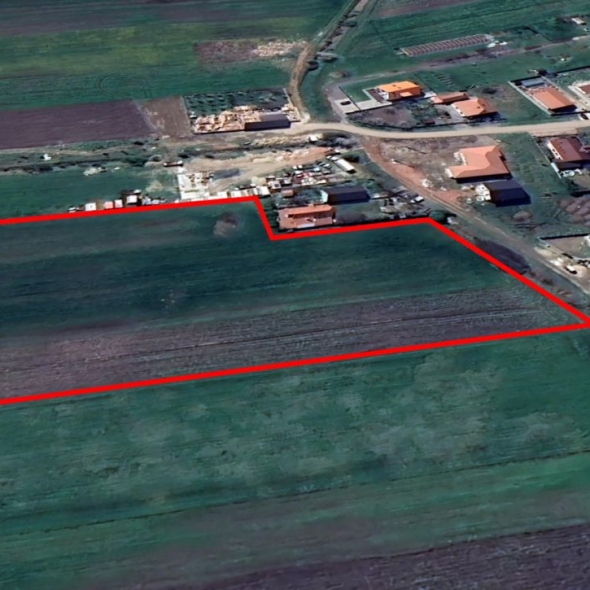 geo1-teren-livada-sat